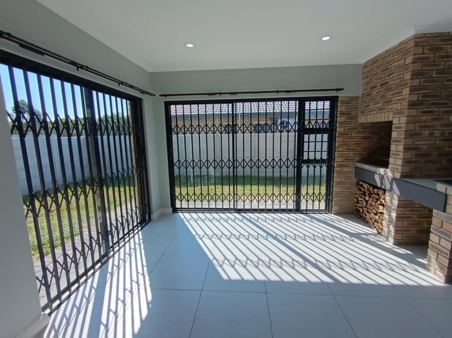 3 Bedroom Property for Sale in Fairview Eastern Cape